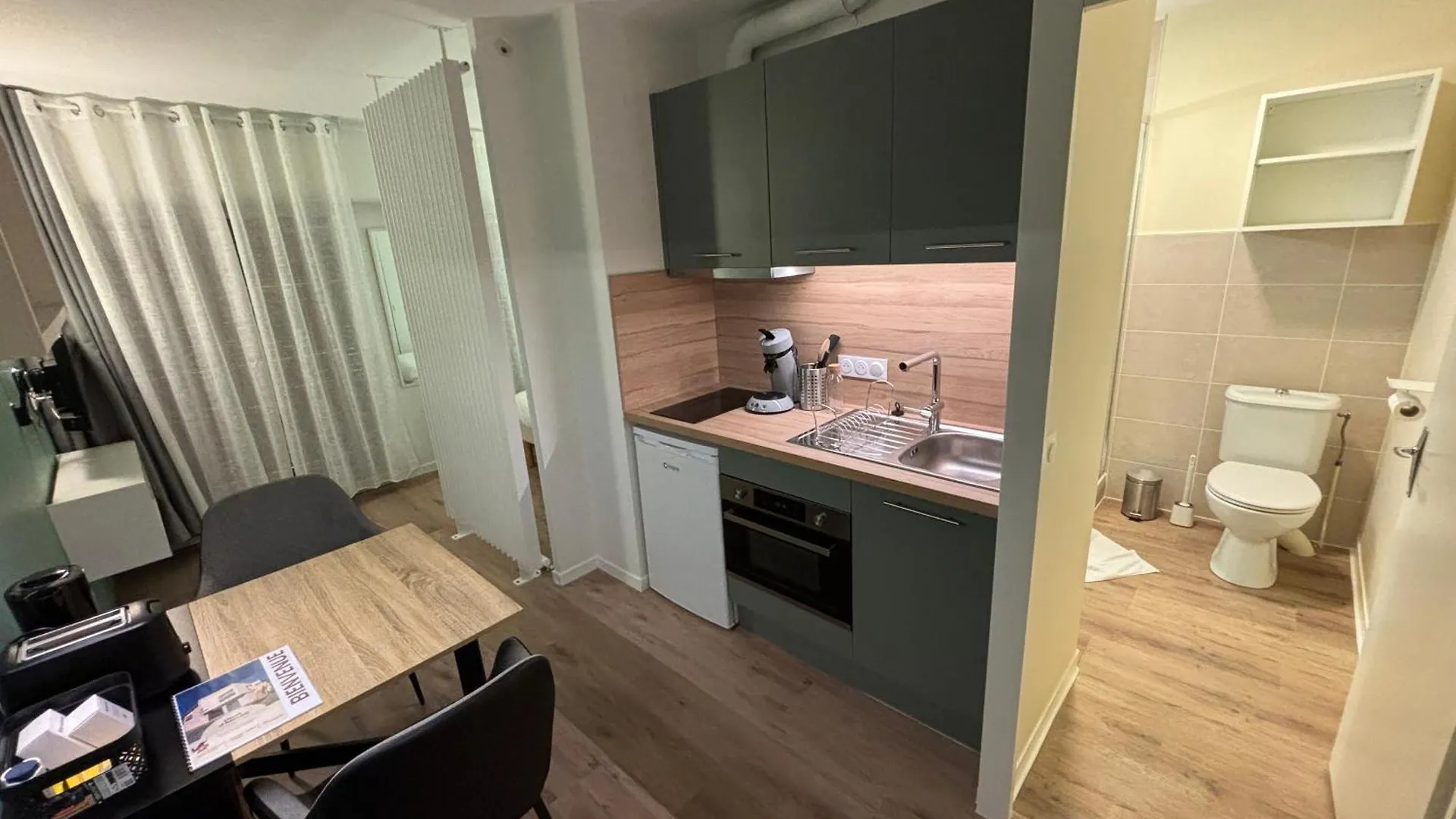 Le D'Artagnan - App 12Bis - Balcon Apartment Cazaubon France